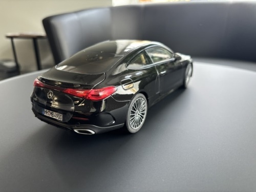 Mercedes CLE model 1: 18
