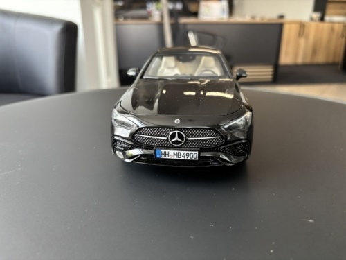 Mercedes CLE model 1: 18